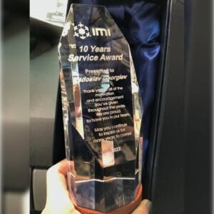 Kristalna plaketa 441